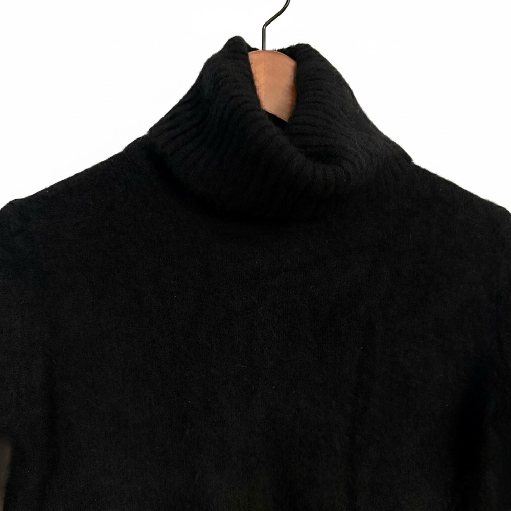 100% Cashmere Black Turtleneck Sweater Isaac Mizrahi S - Picture 2 of 7